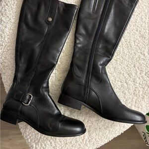 NEW La Canadienne luxury Leather Boots